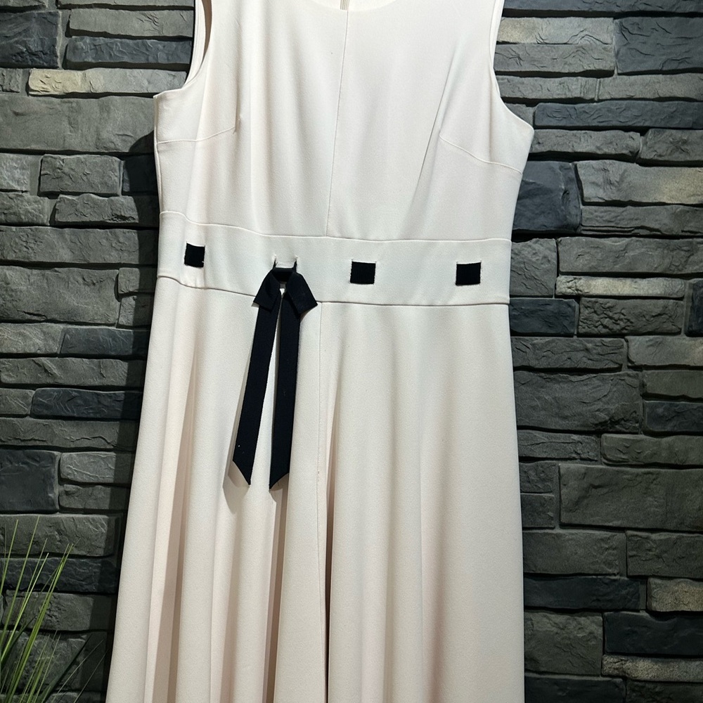 Calvin Klein Cream and Black A-Line Midi Dress